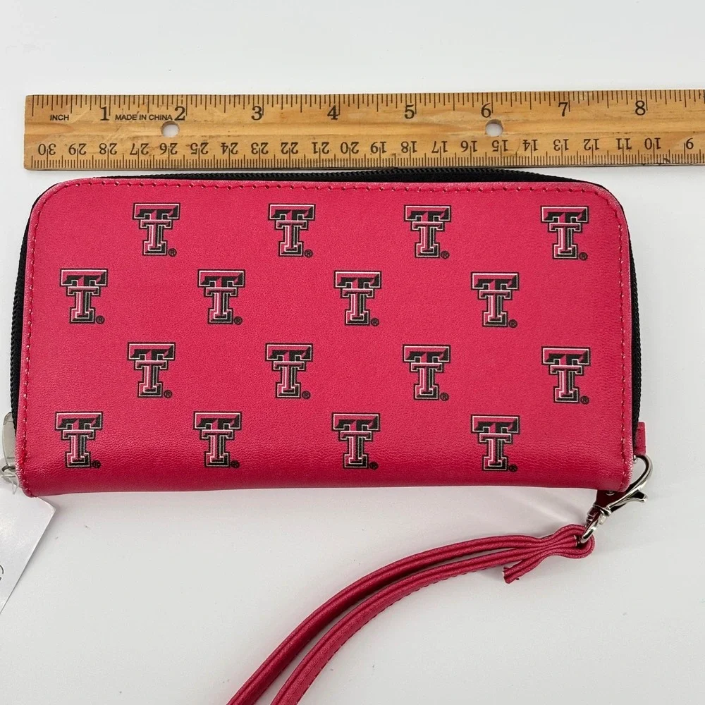 Eagles‎ Wings Texas Tech Red Raiders Red Zip Around Wristlet Wallet NWT NCAA